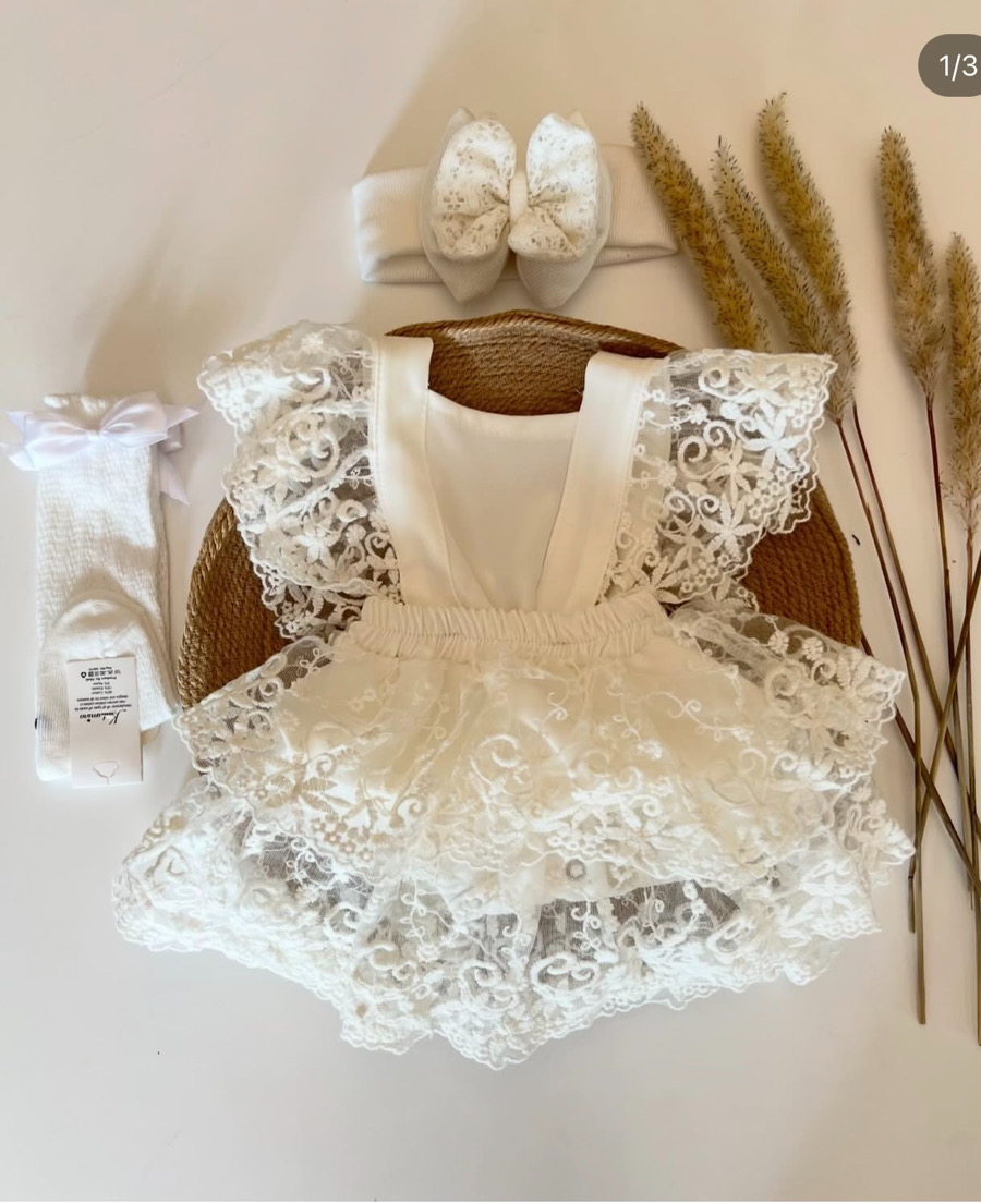 پیراهن دانتل گل زیردکمه