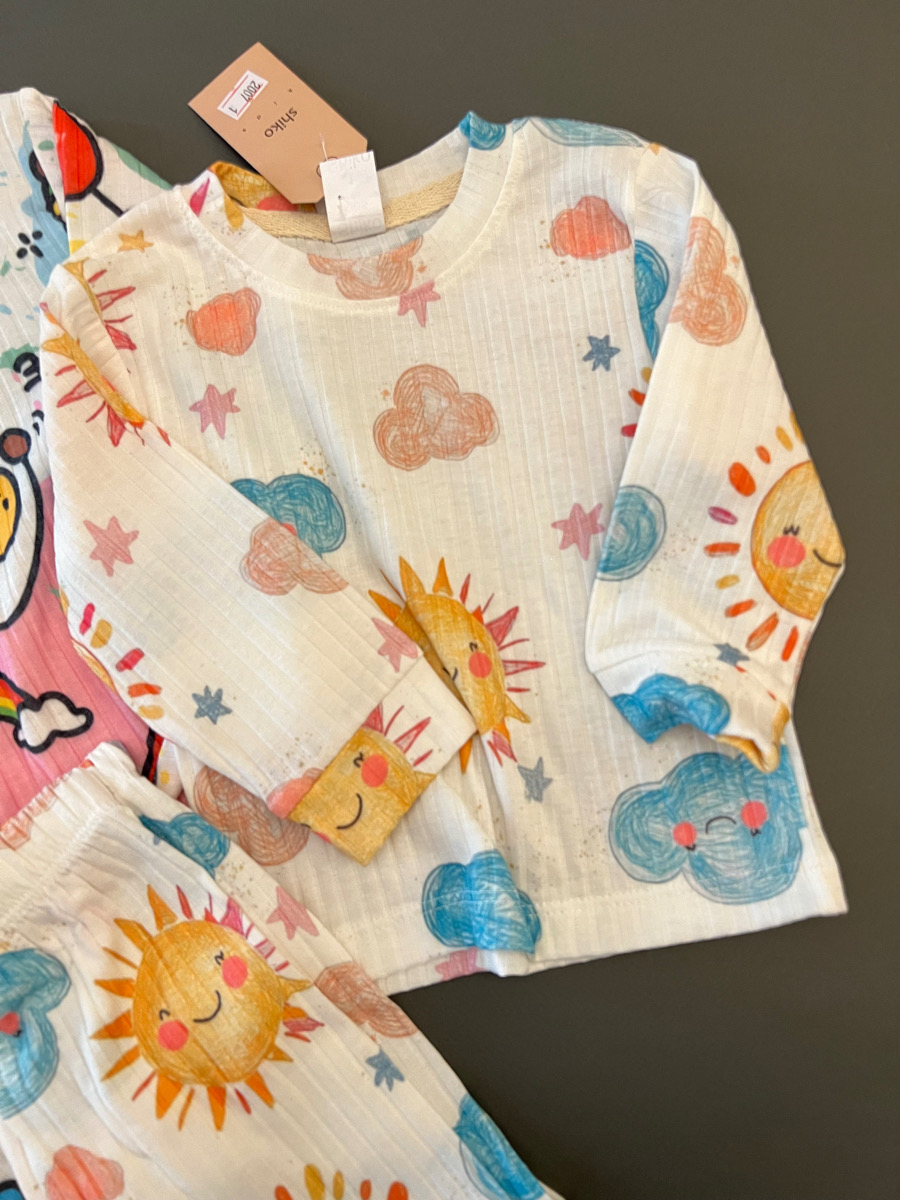 ست ابر و خورشید