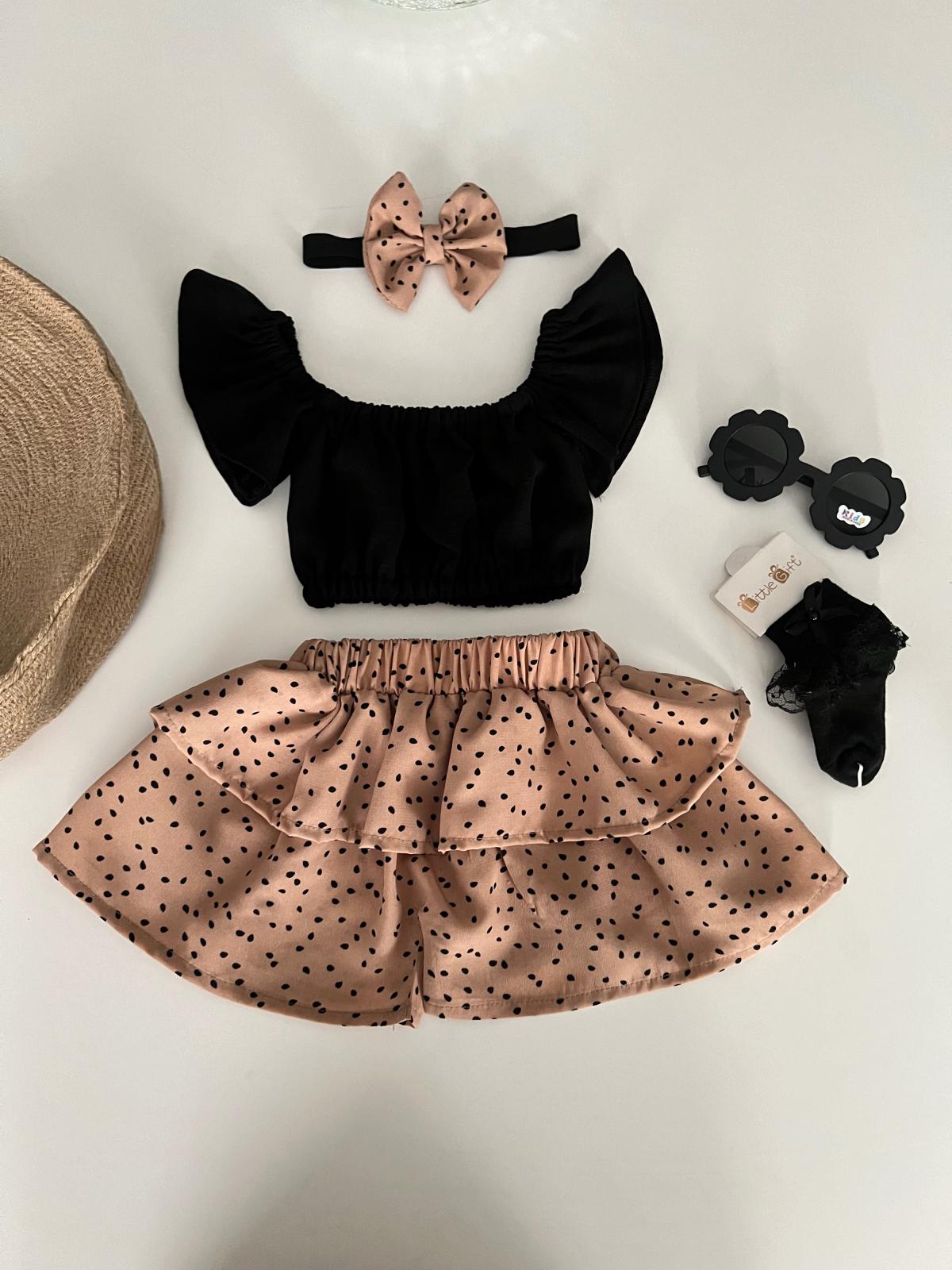 کراپ مشکی و شلوارک خال خال