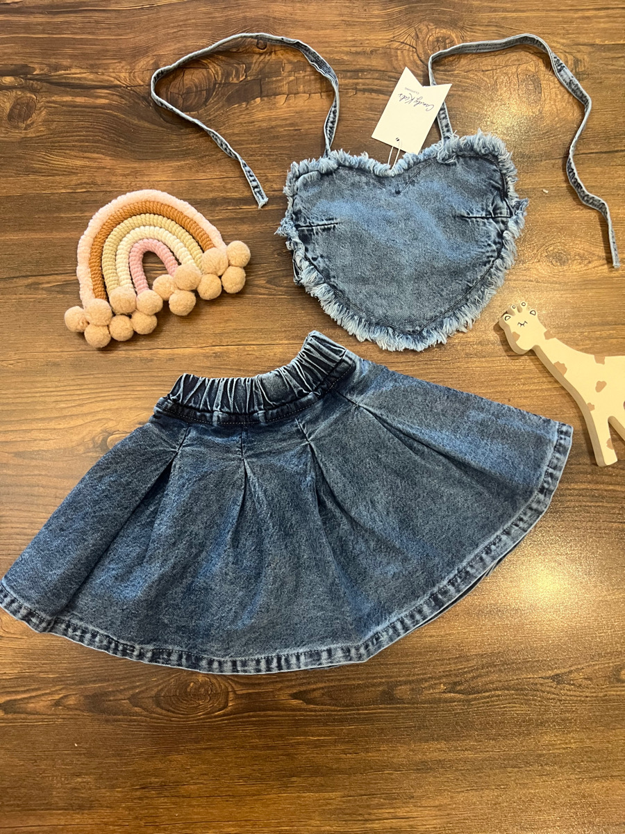 دامن و کراپ قلب جین