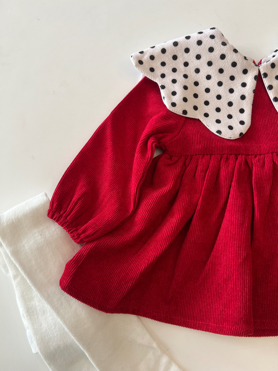 پیراهن قرمز یقه خال خال