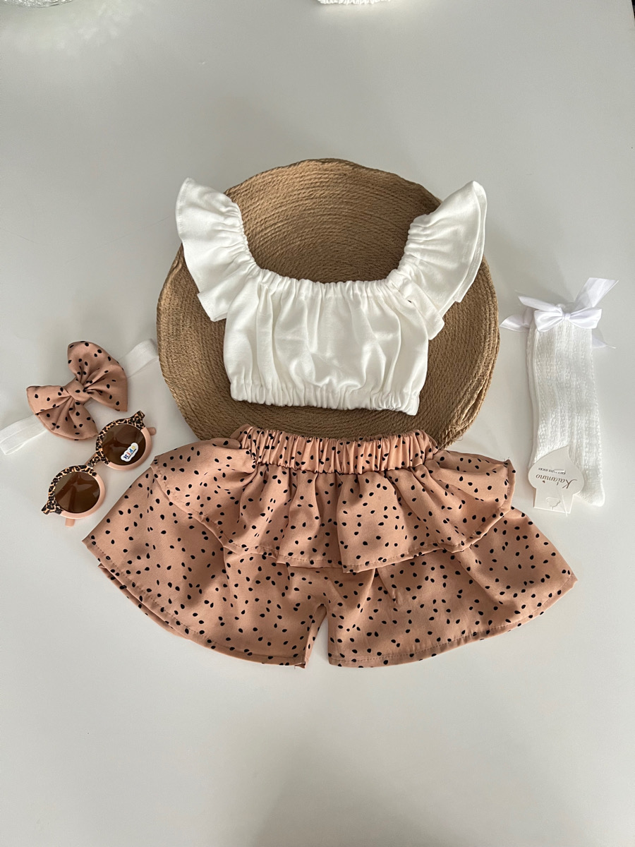 ست کراپ سفید شلوارک خال خال