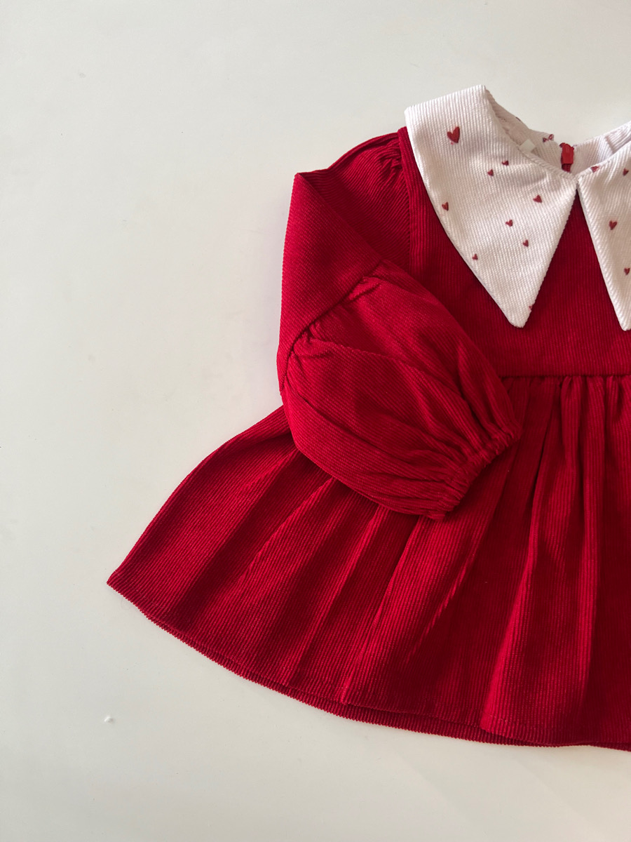 پیراهن قرمر یقه قلب