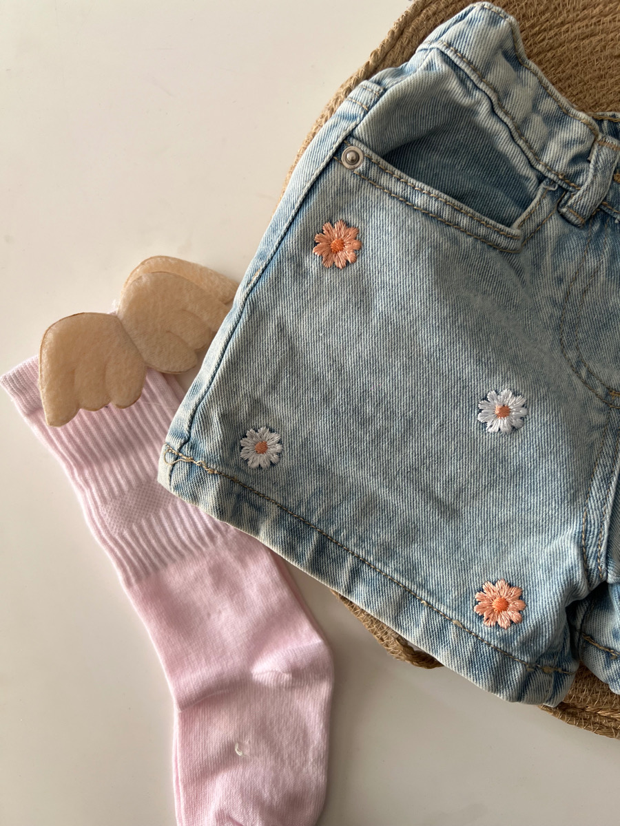 شلوارک جین گل گلی